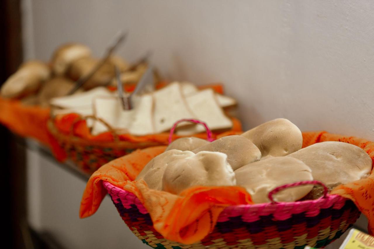 Carlos V Hotel Cusco Ngoại thất bức ảnh